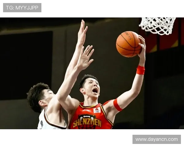 [CBA]贺希宁分球 沈梓捷转身上篮轻取两分.